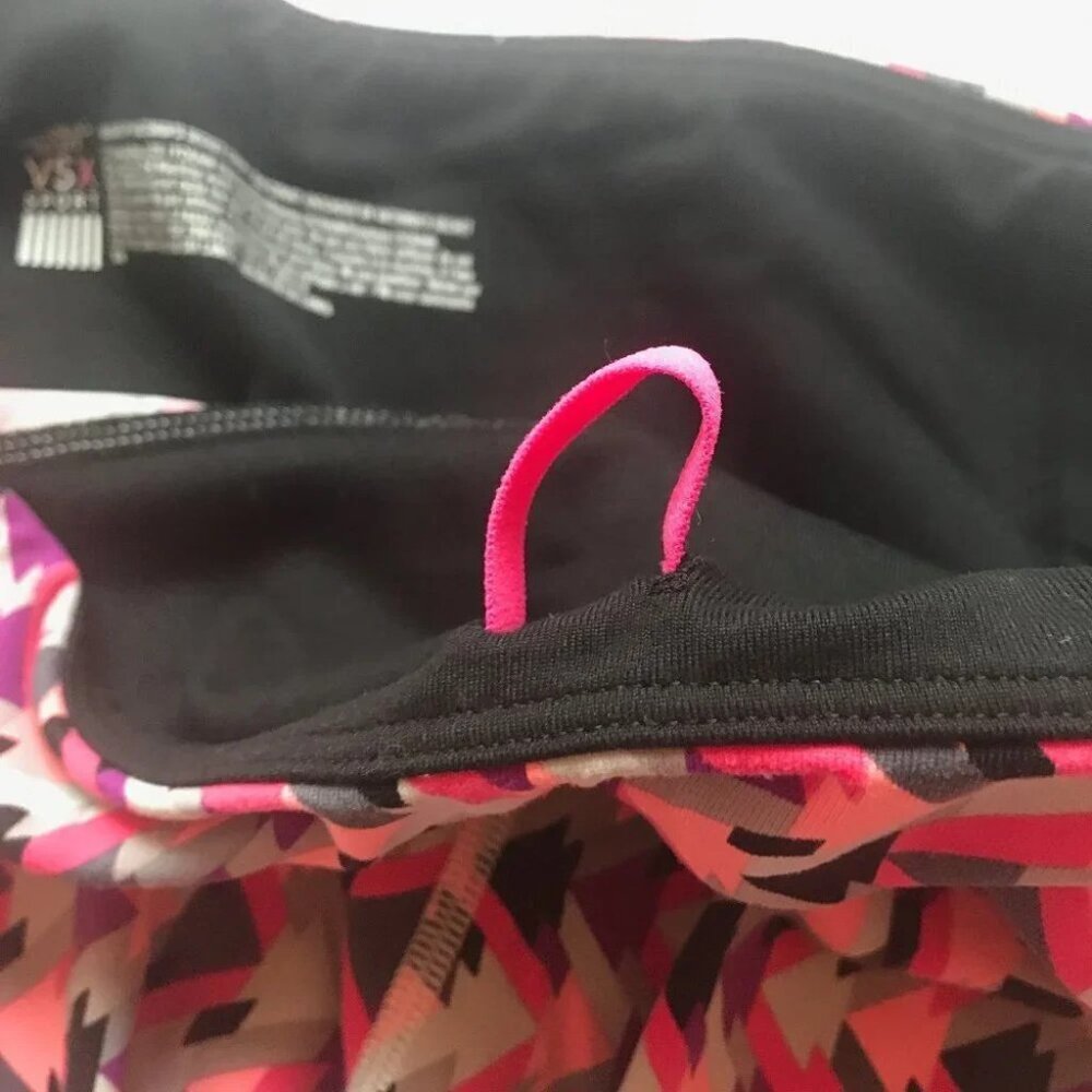 Victoria's Secret VSX Sport Knockout Leggings Crop Aztek Geometric Pants Sz M - Picture 15 of 15